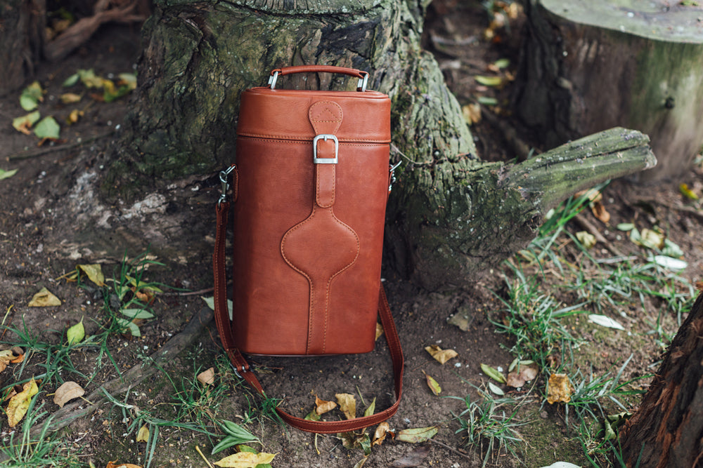 brown leather wine backpack DOUBLE DELUXE WINE CARRIER – Piel Leather