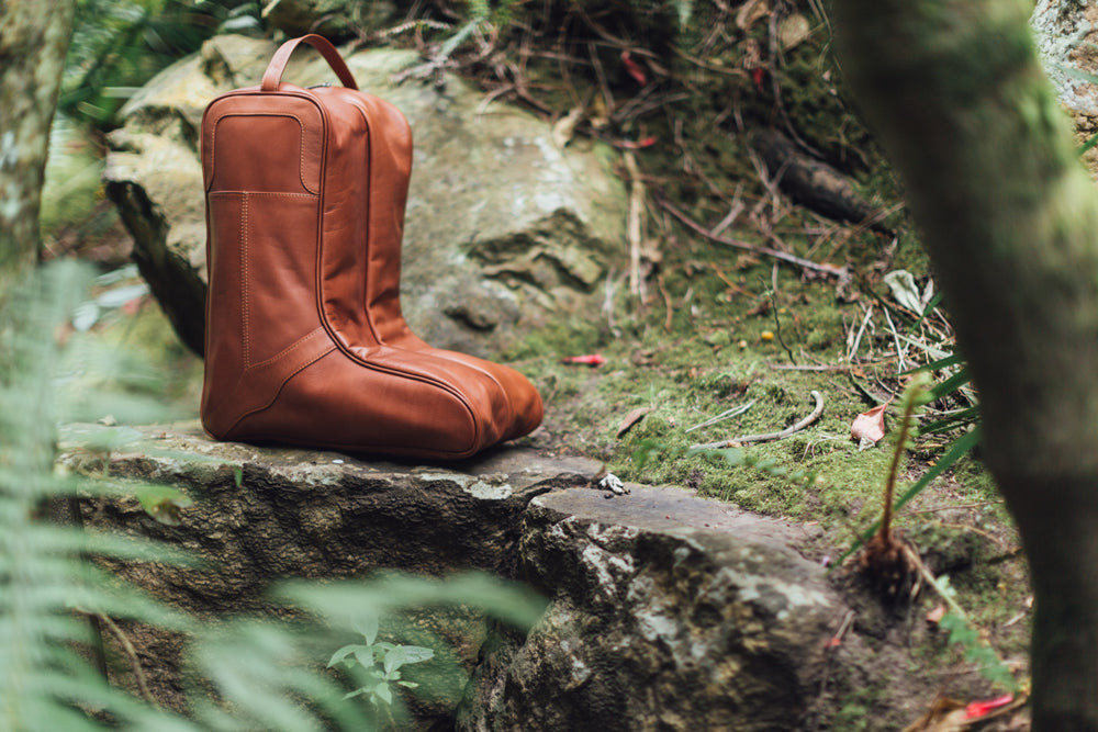 Handmade Leather Boot store Purse