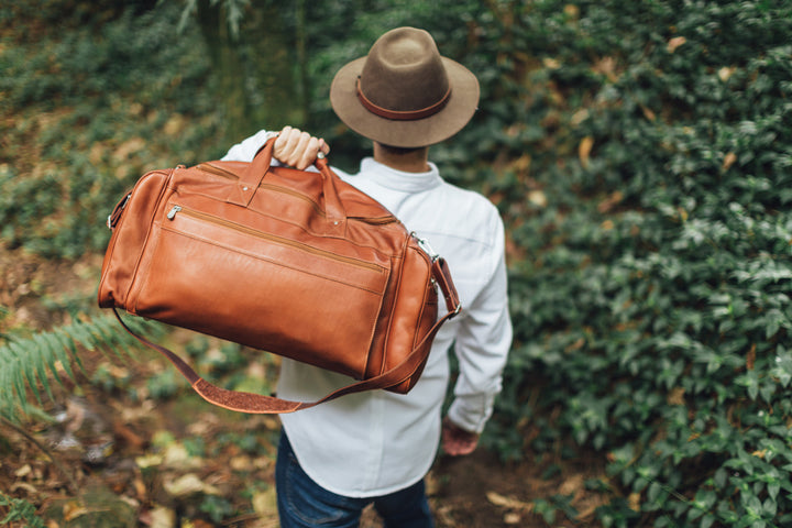 Large leather duffel bag hotsell