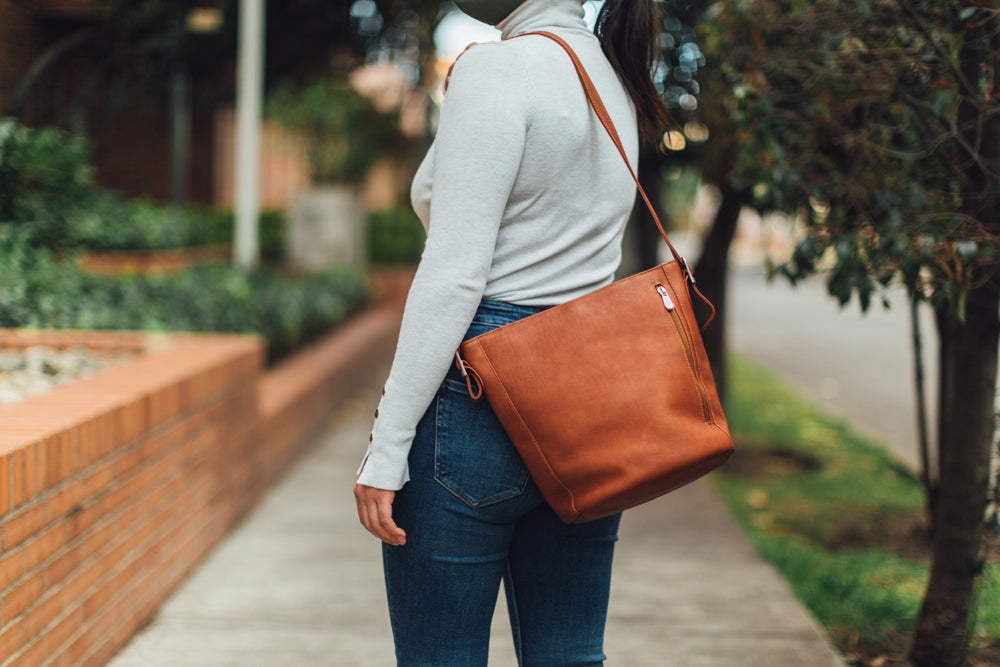 Piel Full Grain Leather Open Market Tote Bag shops Purse Chocolate Brown